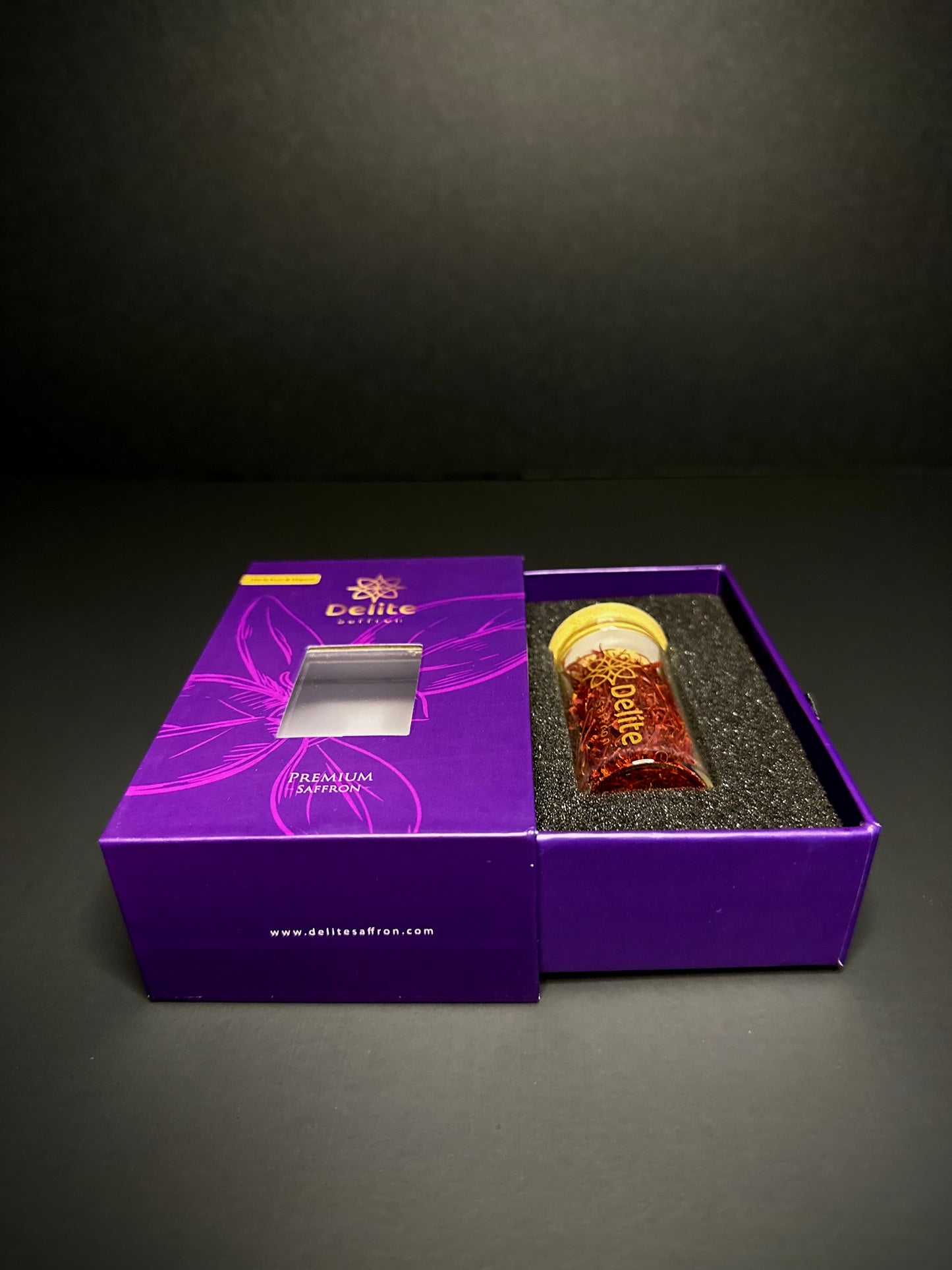 Delite Saffron: Elevate Your Cuisine with Hand-Harvested Afghan Luxury (4g)